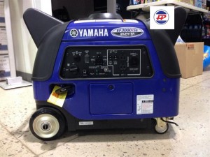 Máy phát điện mini YAMAHA EF3000IS