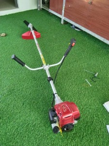 Máy cắt cỏ Honda UMK425T U2ST