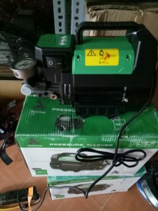 Máy rửa xe áp lực cao BlackDeer F3