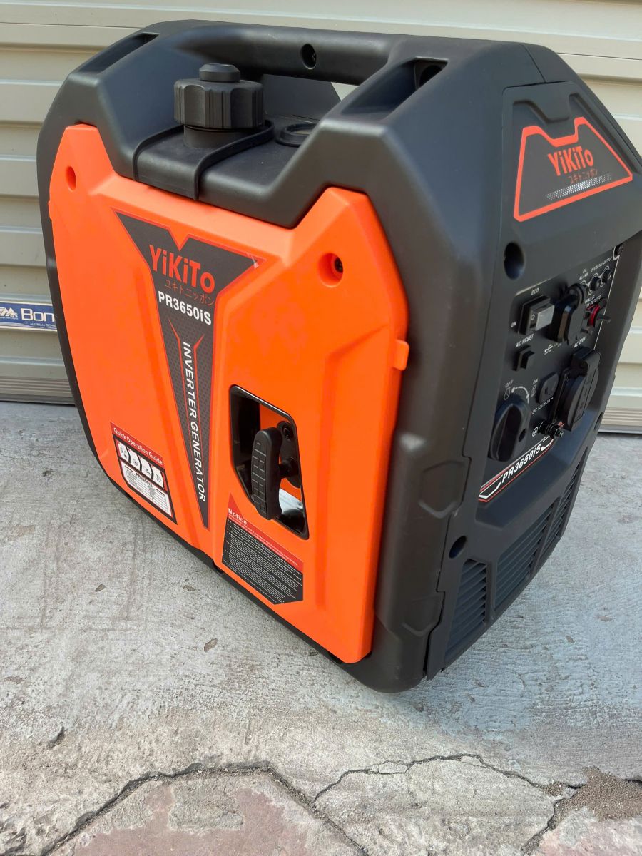 Máy phát điện xách tay PR3650 IS